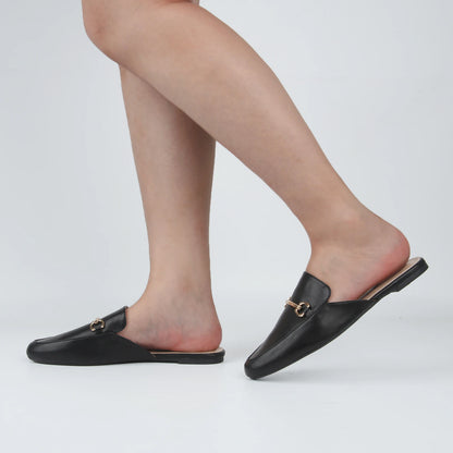 Mule Feminina com Fivela