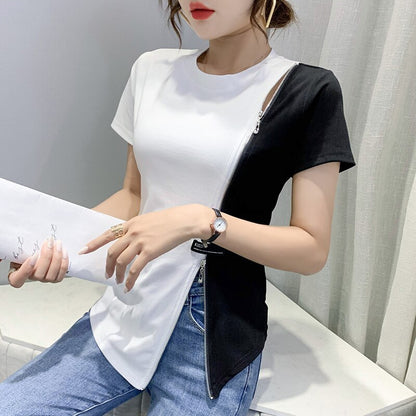 Camiseta Geométrica Branco e Preto