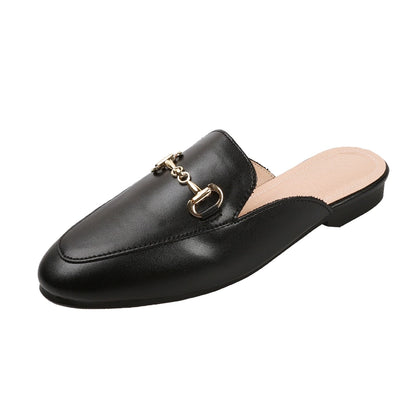 Chinelo em Couro com Fivela