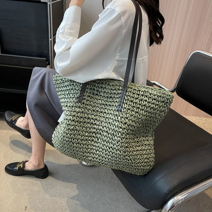 Bolsa de Palha com Design Exclusivo.