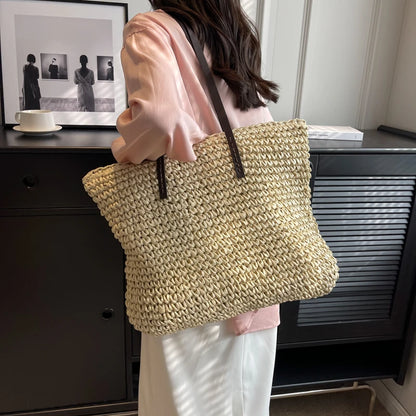 Bolsa de Palha com Design Exclusivo.