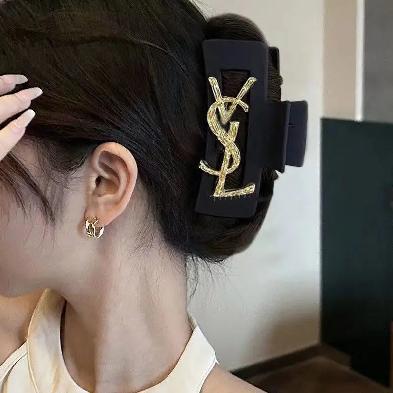 Prendedor de Cabelo com Letras YSL