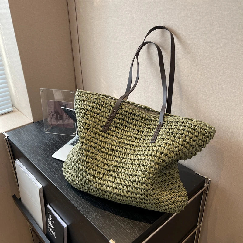 Bolsa de Palha com Design Exclusivo.