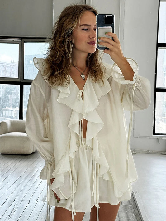 Conjunto de Blusa com Babados e Short