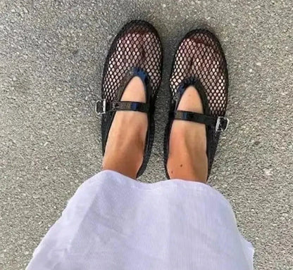 Sapatilha de Tela com Fivela