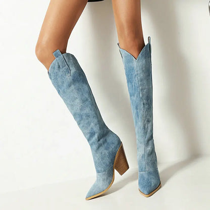 Bota Jeans Cano Alto e Salto