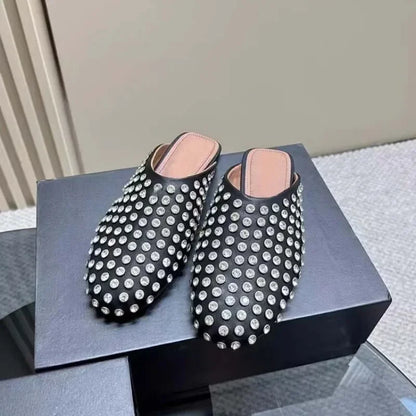 Mule Feminina Punk com Rebites