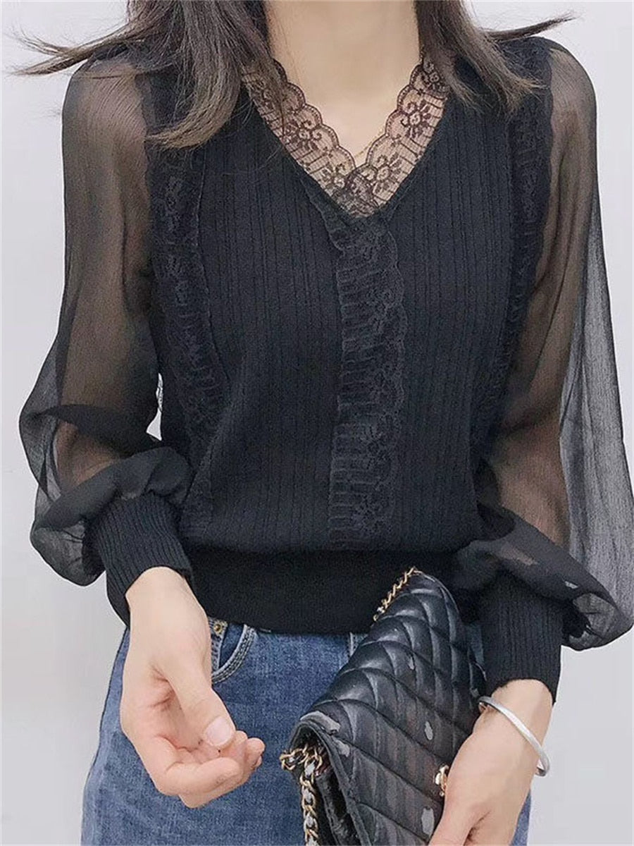 Blusa de Renda Manga Comprida com Decote em V. - Lindas & Cia Shop