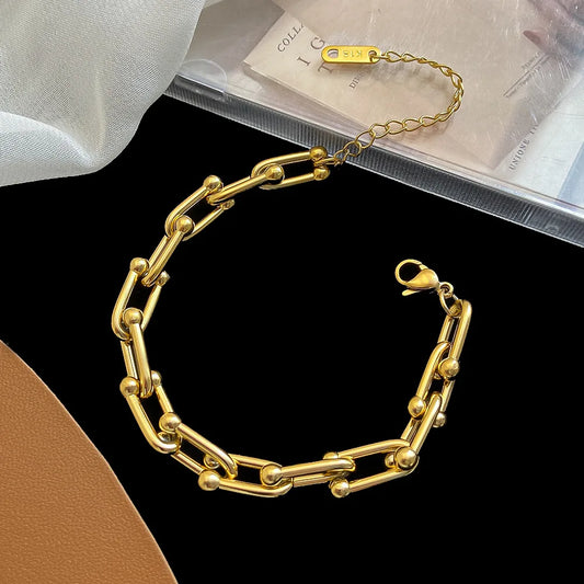 Conjunto de Joias  em formato de U