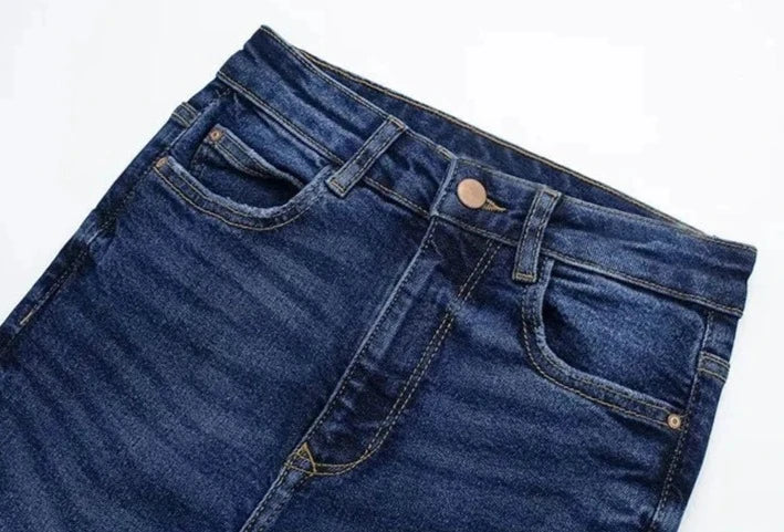 Calça Jeans Skinny Flare