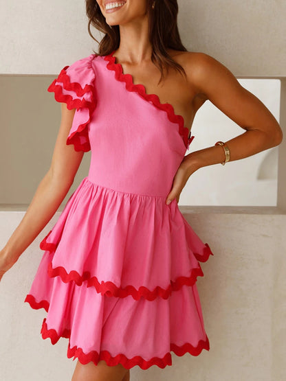 Vestido Mini de um Ombro com Cianinha