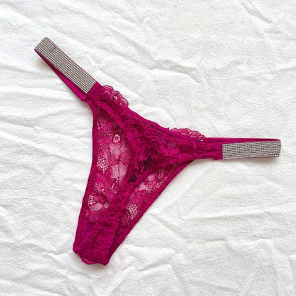 Calcinha Fio Dental Renda e Strass