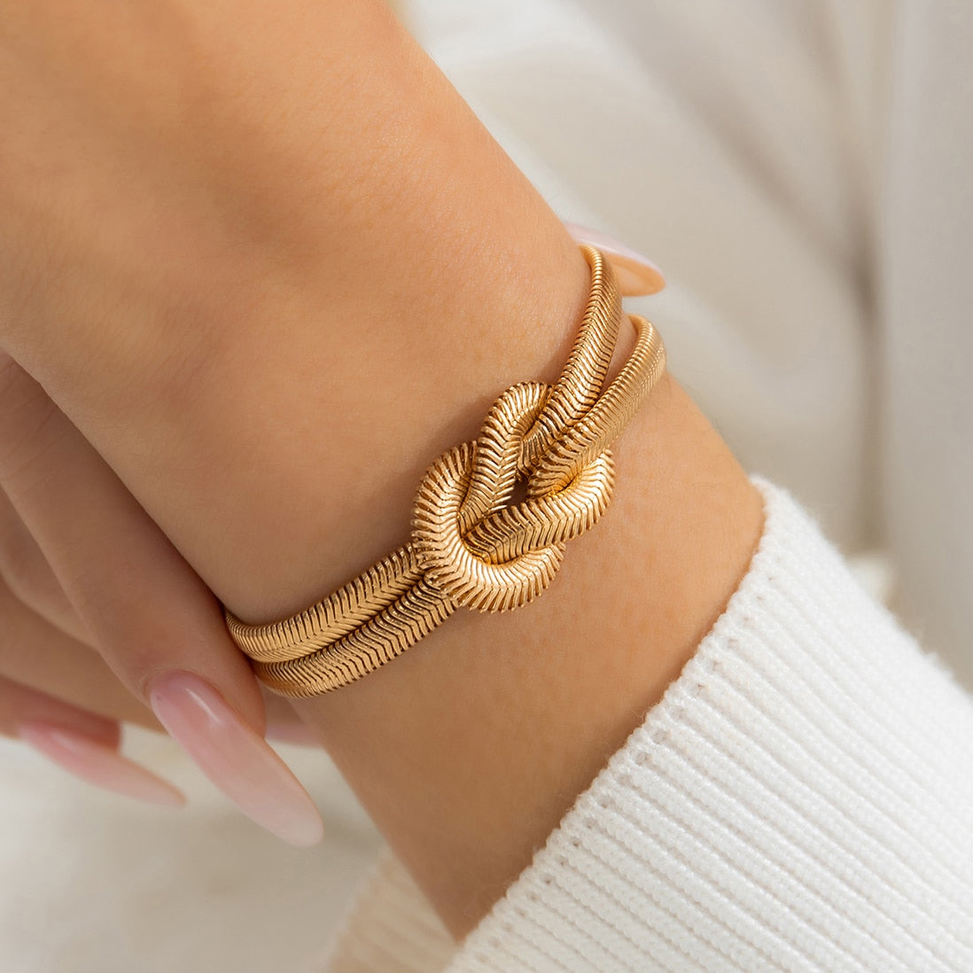 Pulseira de Corrente com Nó