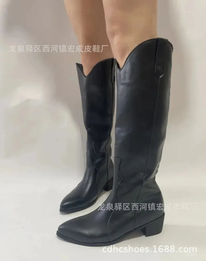 Bota Preta Cano Alto com Salto