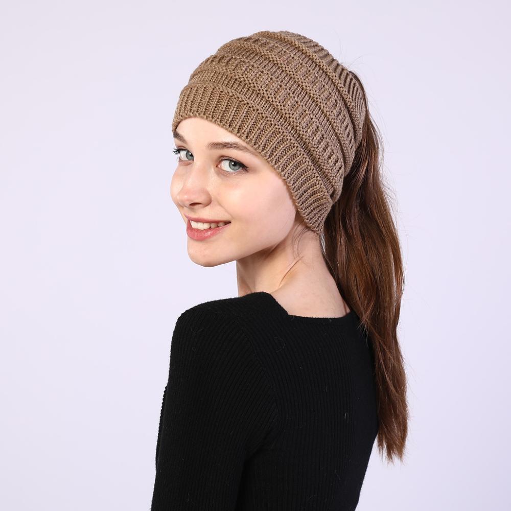 Gorro de Inverno Lã, com Abertura para  Rabo de Cavalo. - Lindas & Cia Shop