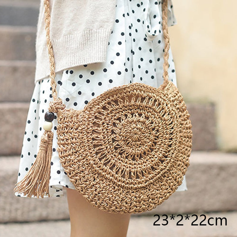 Bolsa de Palha Redonda Feita à Mão. - Lindas & Cia Shop