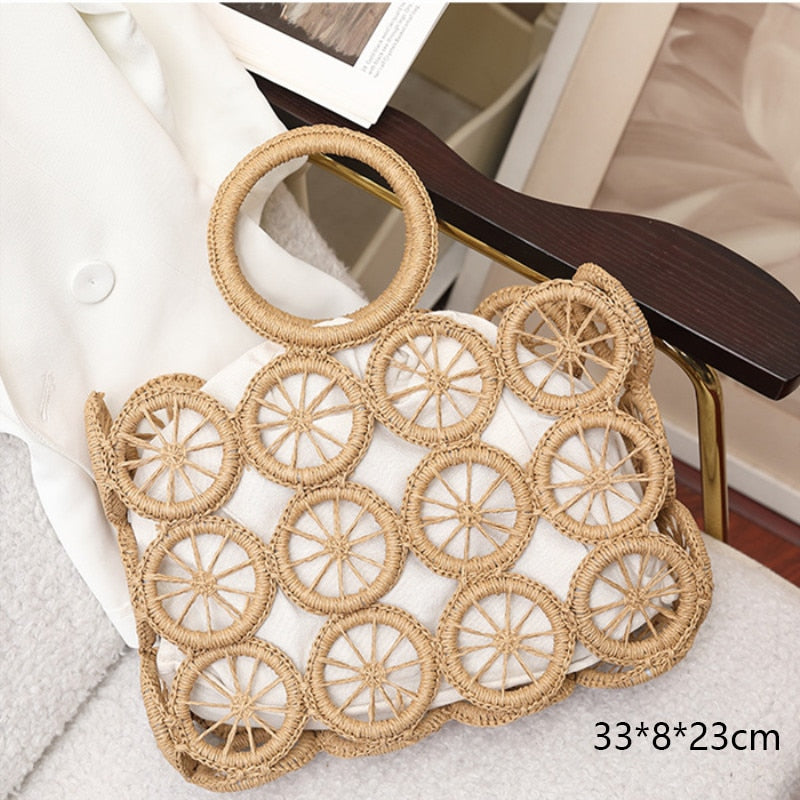 Bolsa de Palha Redonda Feita à Mão. - Lindas & Cia Shop