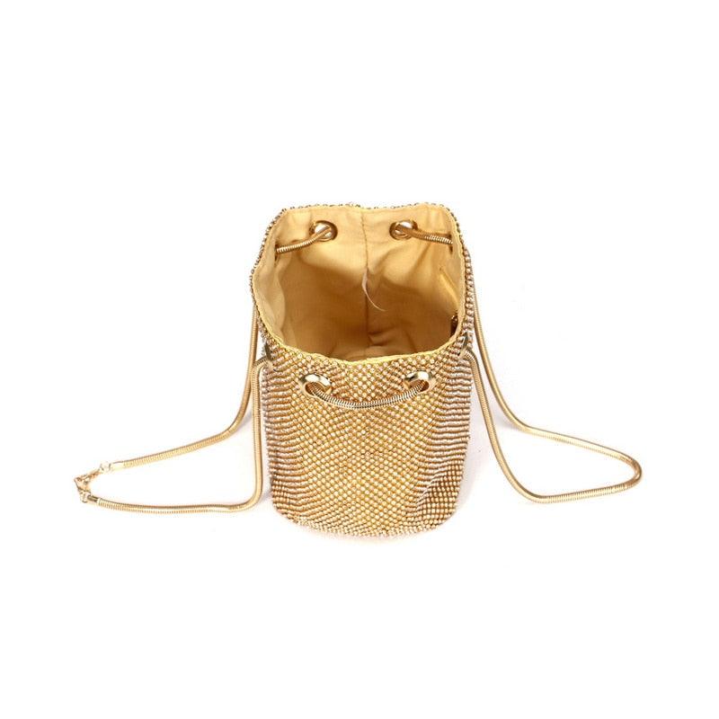 Bolsa Clutch de Luxo com Diamantes e Corrente. - Lindas & Cia Shop