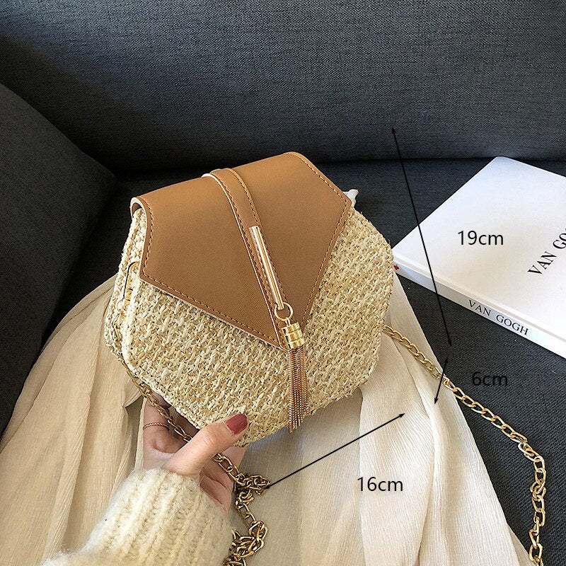 Bolsa de Palha Redonda Feita à Mão. - Lindas & Cia Shop