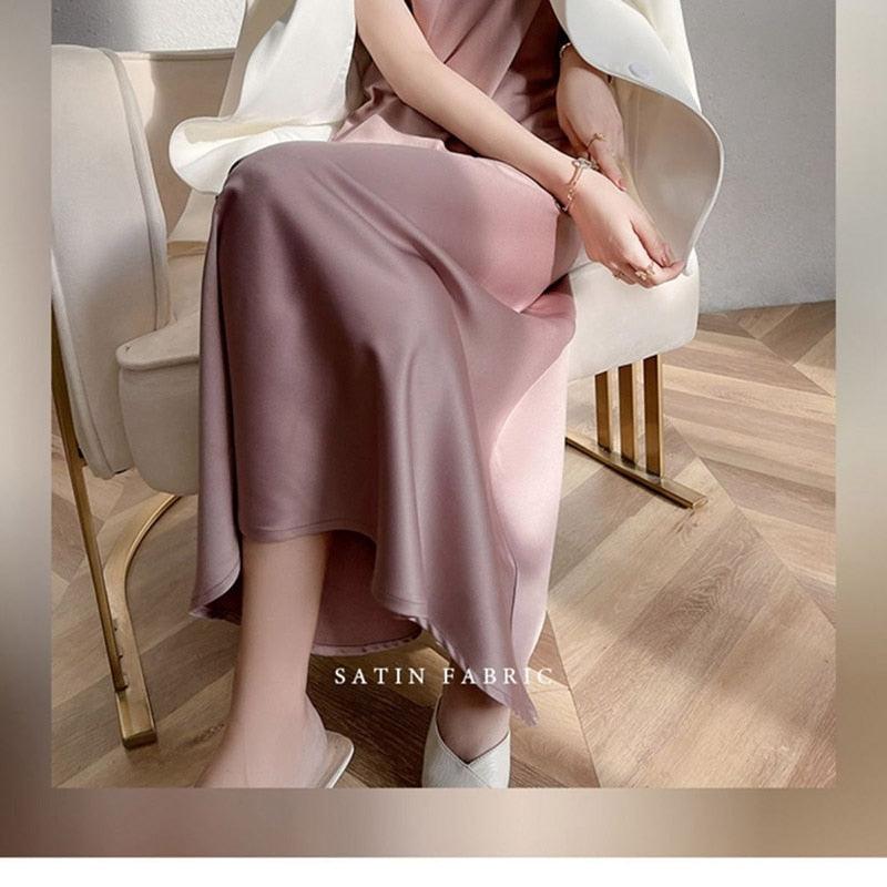 Vestido Midi de Seda com Alças. - Lindas & Cia Shop