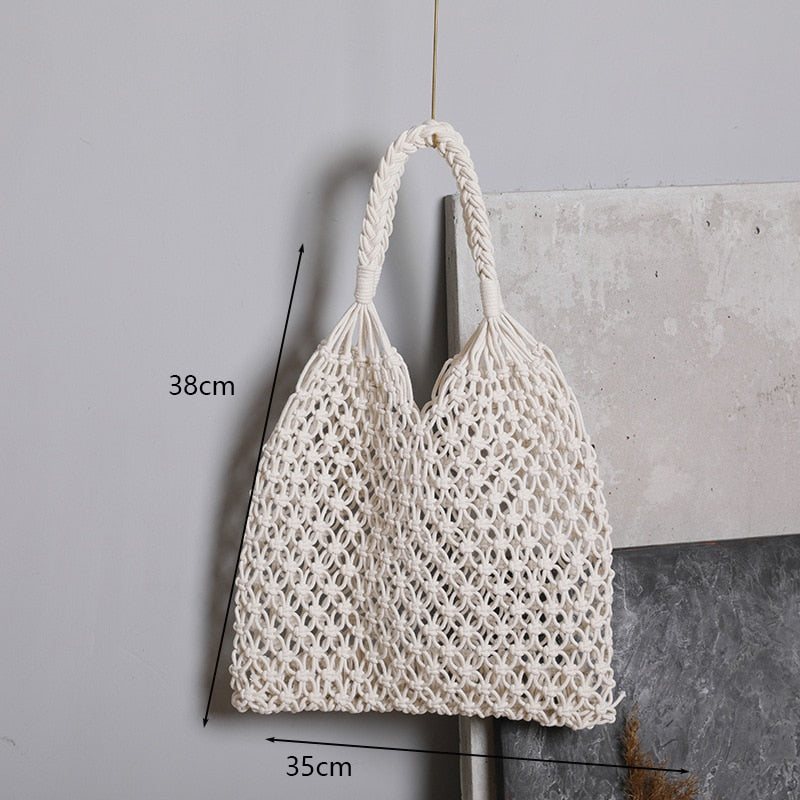 Bolsa de Palha Redonda Feita à Mão. - Lindas & Cia Shop